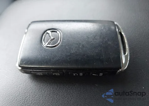 2020 Mazda Mazda3 Preferred Package z USA, uszkodzony, nr VIN JM1BPADL9L1171813